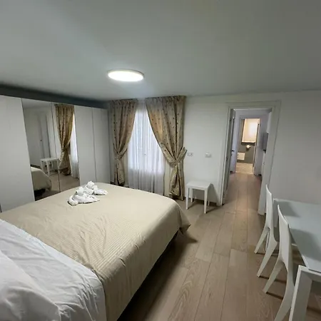 Frisella Apartment *